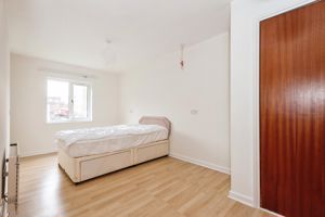 Bedroom - click for photo gallery